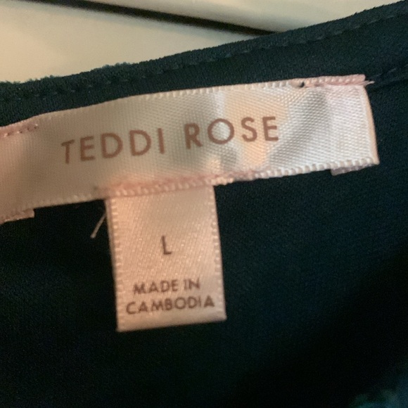 Teddi rose lace large blouse - Picture 7 of 8